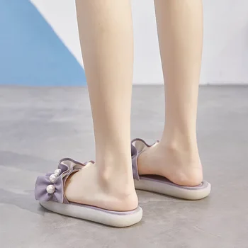 2022 Кожаные тапочки для женщин, летом носящие мягкую пляжную обувь M-45759